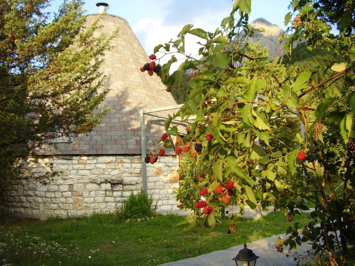 Theasis-Igloo Villa Pramanta Luaran gambar